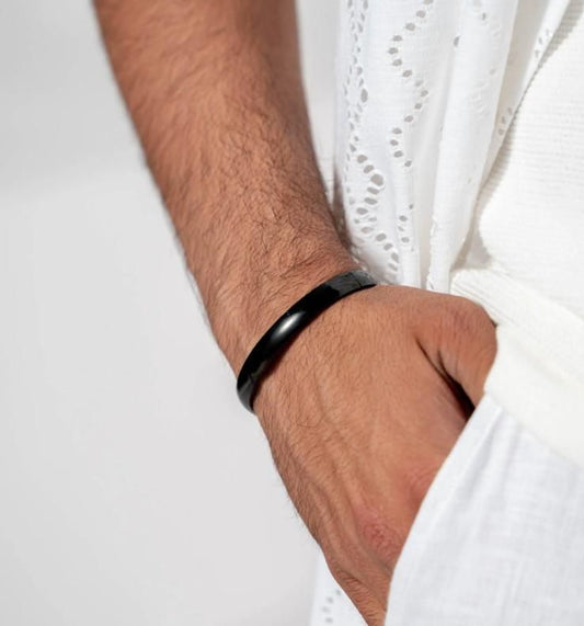 Stainless Steel Kada Bracelet for Men – Stylish Free Size Wristwear (Pack of 1)