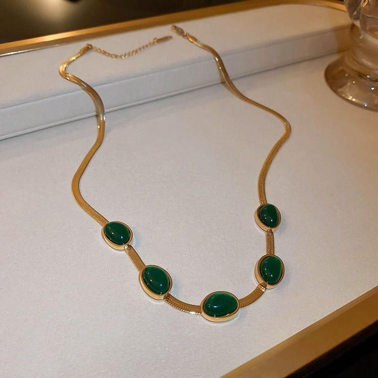 Oval Green Crystal Pendant Necklace & Bracelet Set – Premium Women’s Jewelry Gift